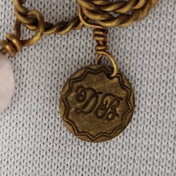 "DB" Gemstone and Gold Tone Shells Link Necklace - Picture 11 of 11